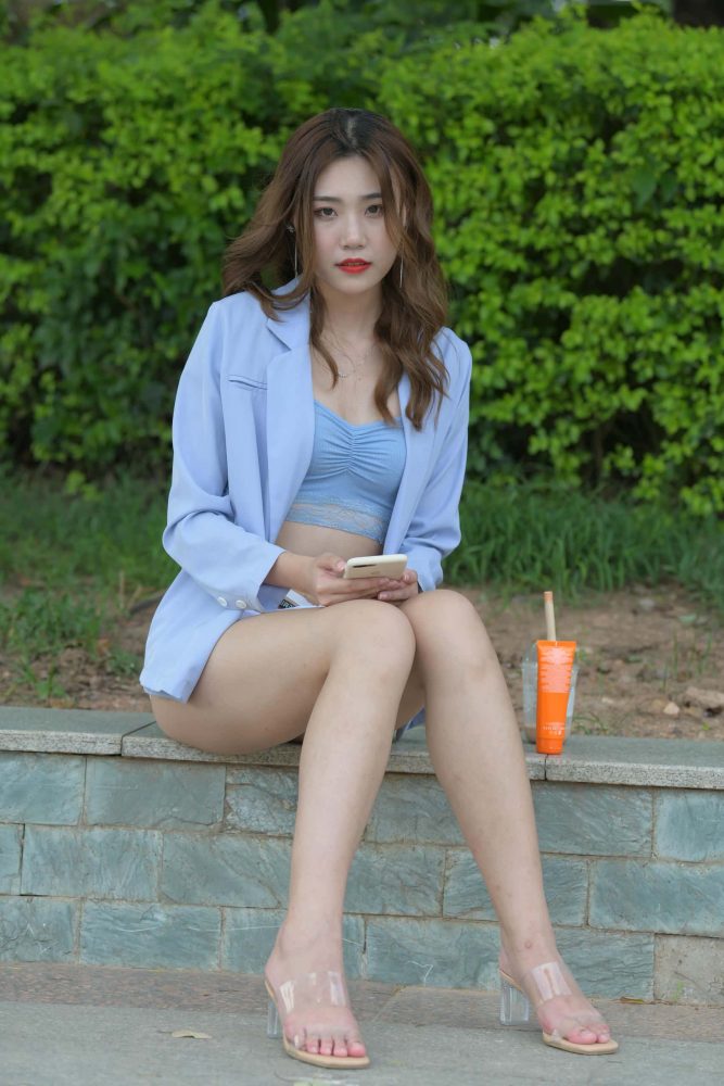 白色热裤女孩【1133P】J1680-玉兔阁