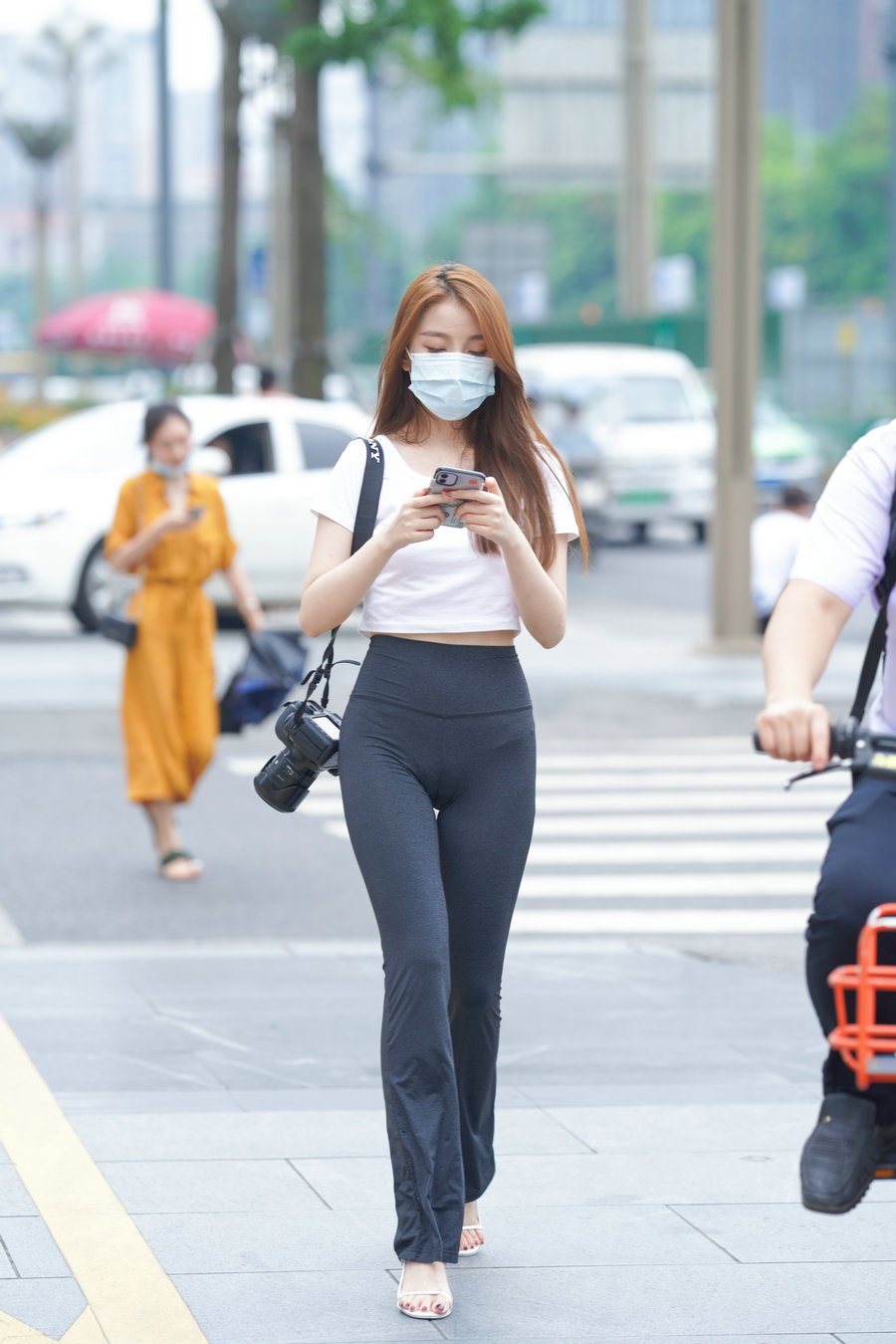 图片[3]-玩单反机的瑜伽裤女孩  J1270 498P5V-28.6GB-欲图阁