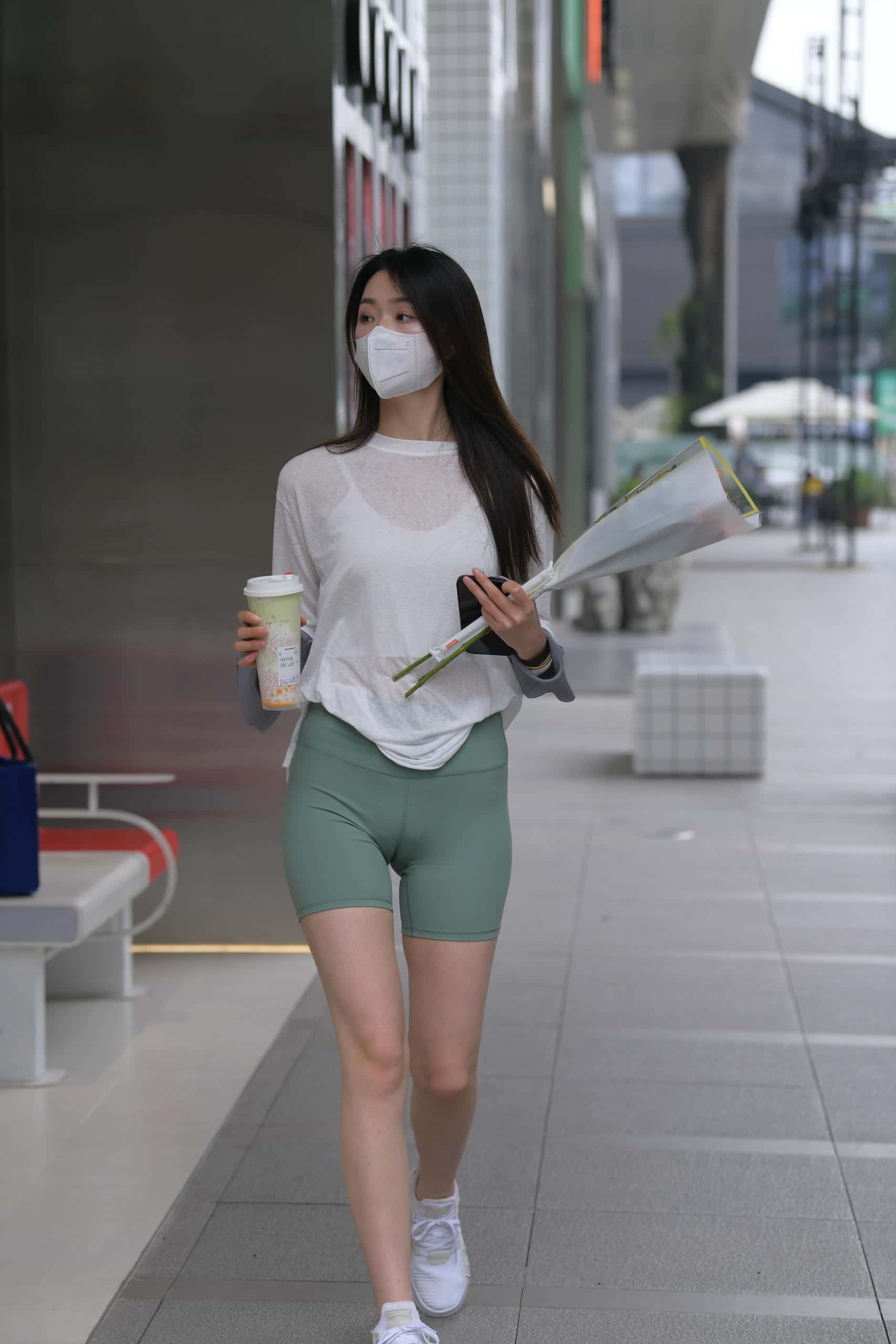 图片[5]-路边买花的白衣长发姑娘【884P】J5726-玉兔阁