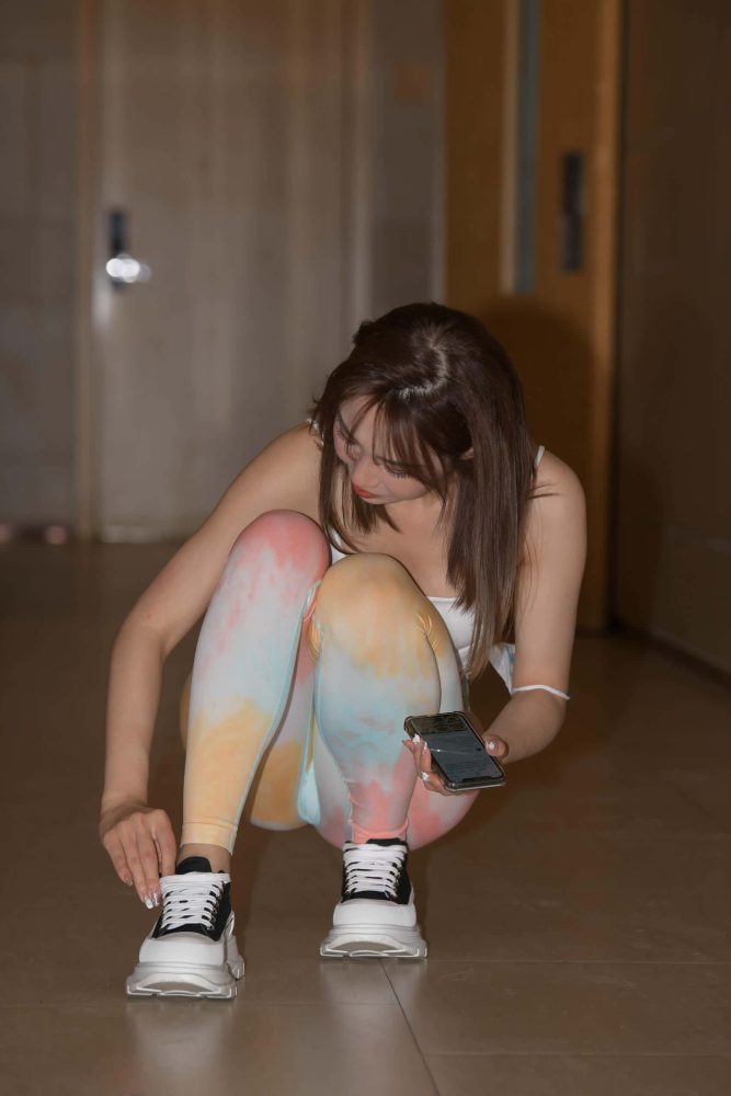 彩虹瑜伽裤妹子【763P】J2921-玉兔阁