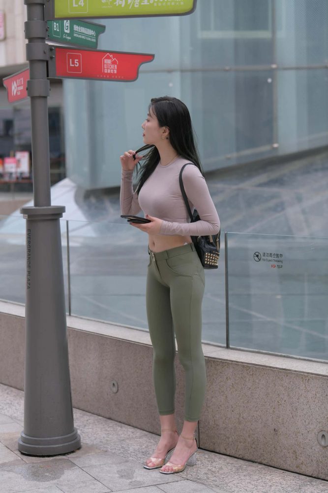 紧身牛仔裤身材很好的女人【529P】J2060-玉兔阁