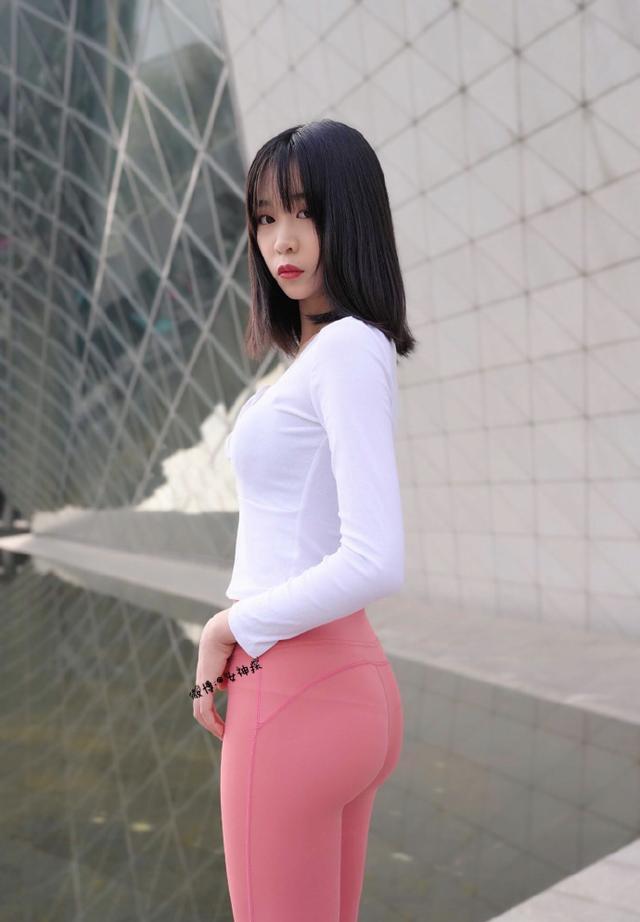 图片[4]-粉色瑜伽裤年轻女孩 J1311 417P17V-14.9GB-欲图阁