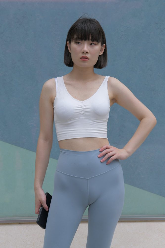 短发女孩J4175 379P2V-26.5GB-玉兔阁