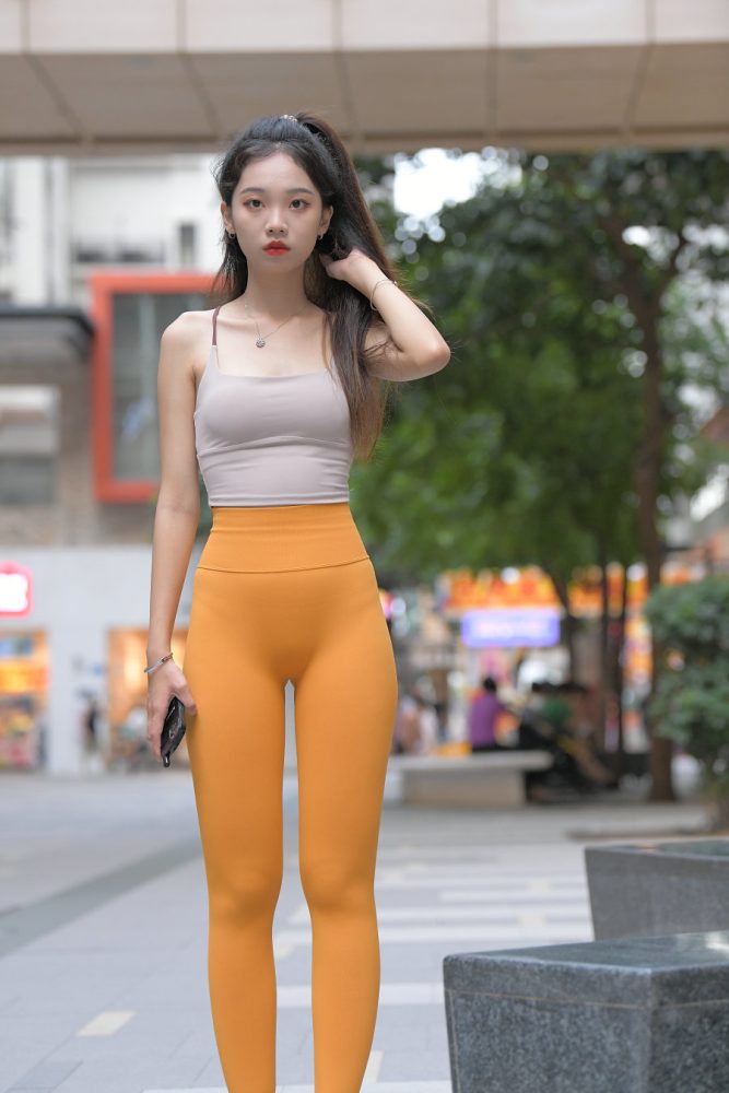 超级可爱的橘黄瑜伽裤女孩J3030 801P1V-28.0GB-玉兔阁