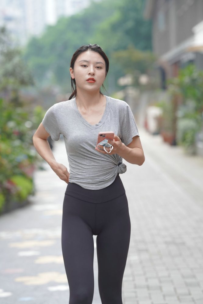 户外运动的瑜伽裤女孩J3008 845P2V-22.9GB-玉兔阁