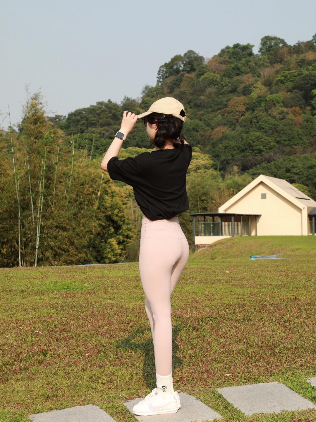 图片[2]-喜欢瑜伽的阳光快乐女孩【135P】04042-欲图阁