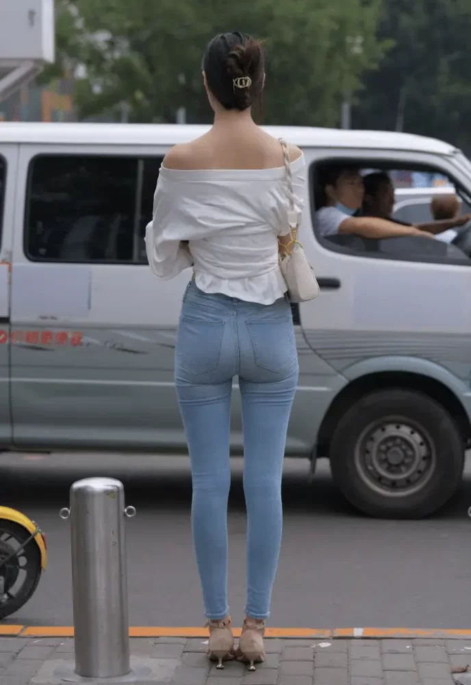 紧身牛仔裤优雅小女人J2238 322P1V-14.1GB-玉兔阁