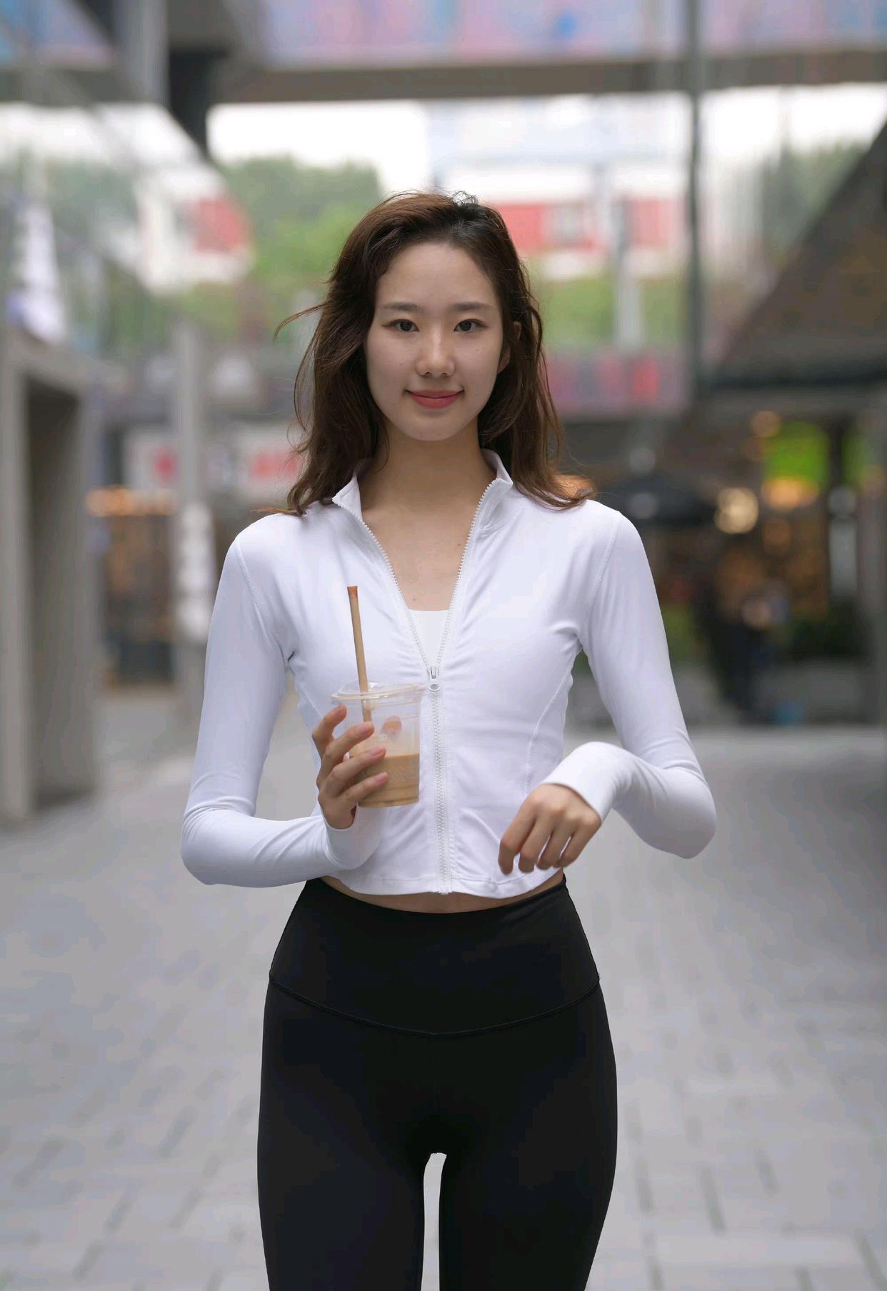 图片[2]-像刘亦菲的黑色瑜伽裤女孩J2237 340P1V-14.8GB-欲图阁