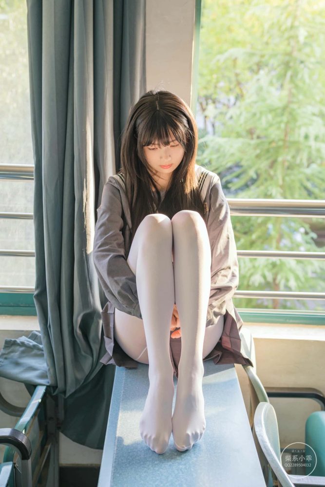 白丝清纯少女真的太可爱了【60P】J2001-玉兔阁