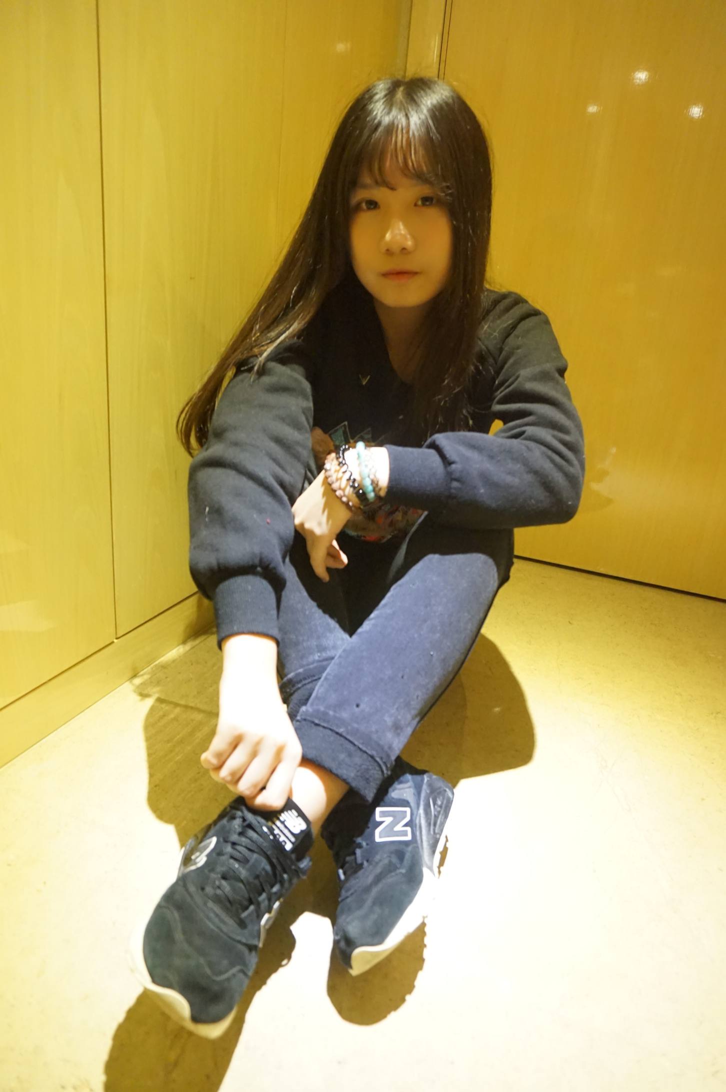 图片[2]-齐刘海的长发女孩【70P】20016-欲图阁