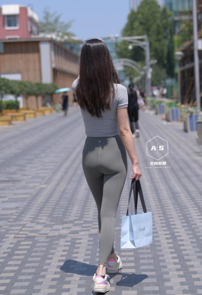 图片[1]-非常漂亮的瑜伽裤女孩J2192 501P1V-15.5GB-欲图阁