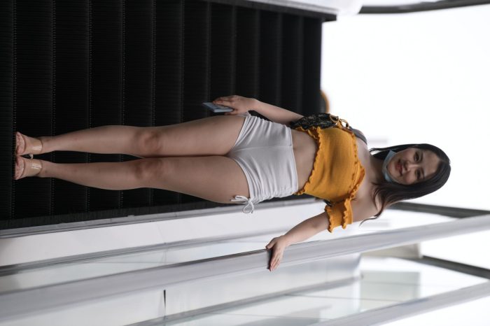 高腰白色短裤的漂亮女孩【767P】00065-玉兔阁