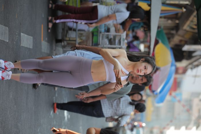 逛街的马尾辫瑜伽老师【556P】00016-玉兔阁