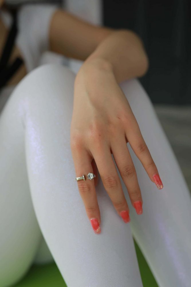 看上去拽拽的瑜伽裤女孩【425P】J1695-玉兔阁