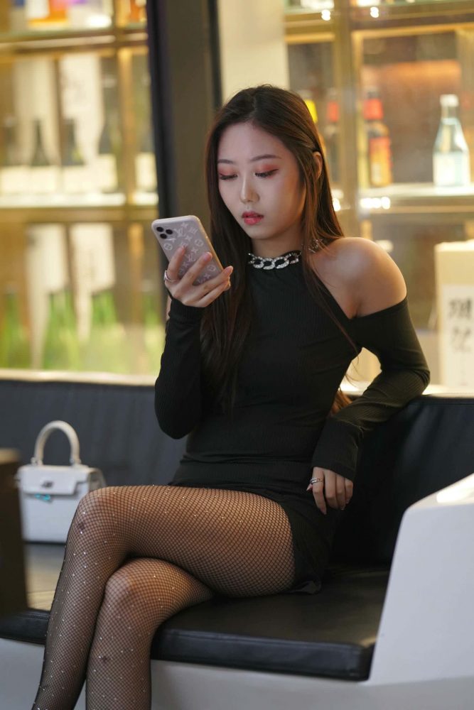 非常妩媚的网格丝袜女孩【186P】000037-玉兔阁