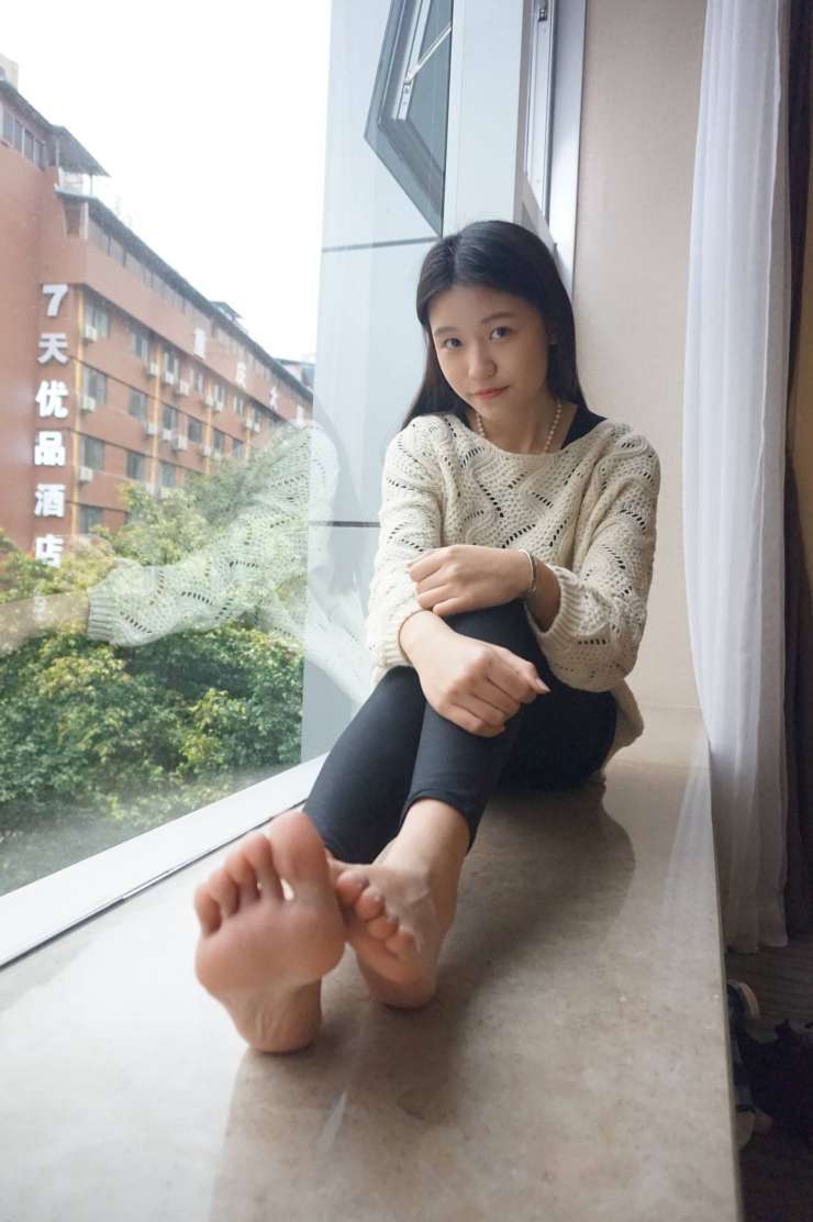 图片[3]-眼神很清澈的赤脚女孩【59P】20020-欲图阁