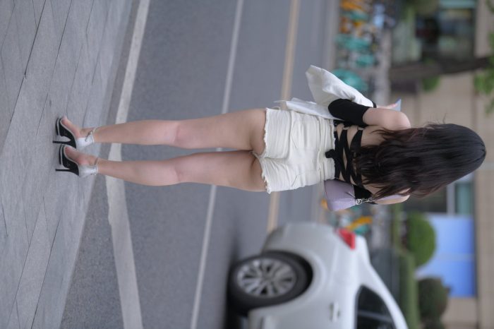 长发飘飘的白色热裤美丽女孩【49P】00029-玉兔阁