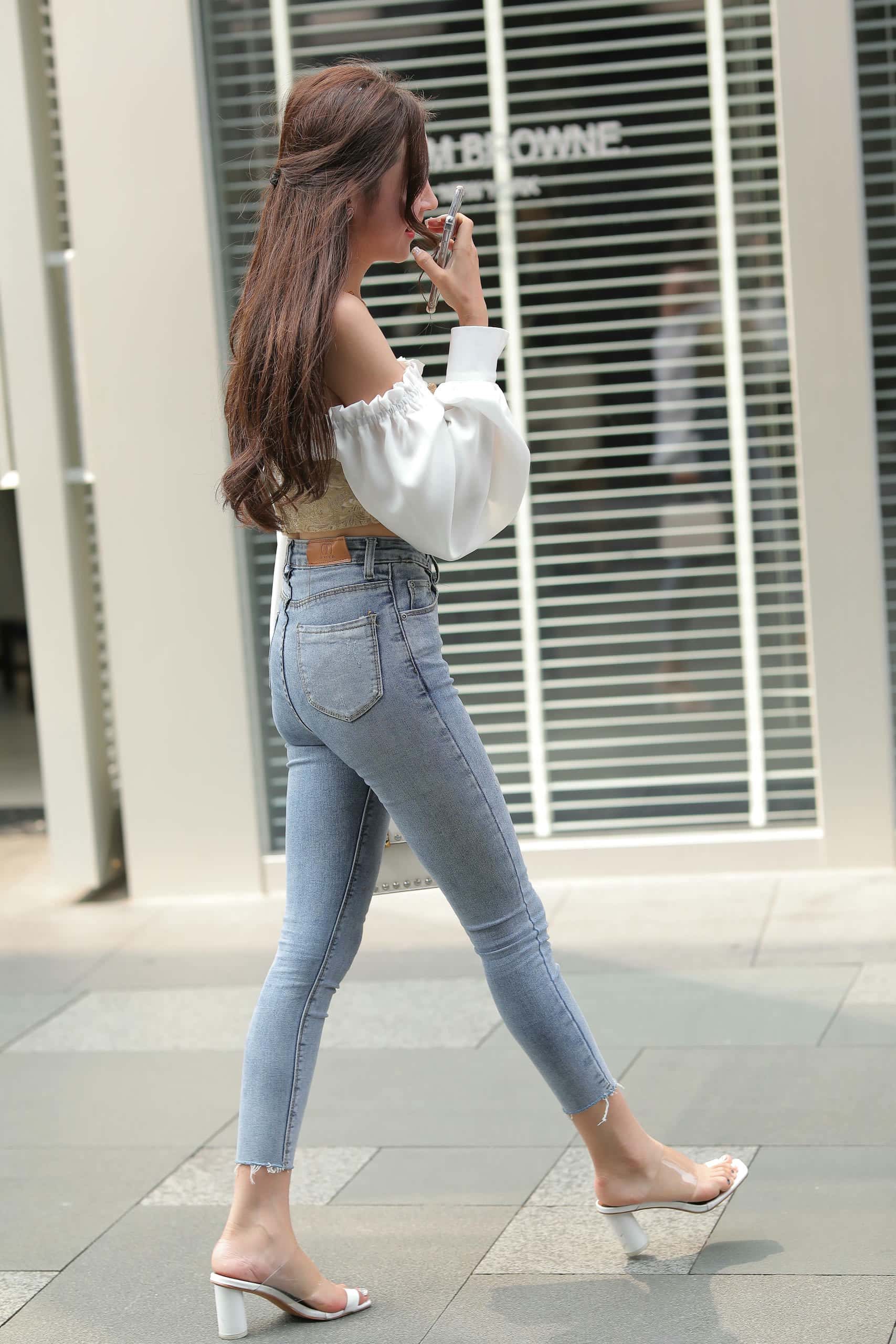 图片[3]-正在逛街的甜美牛仔裤姑娘【114P】000038-玉兔阁
