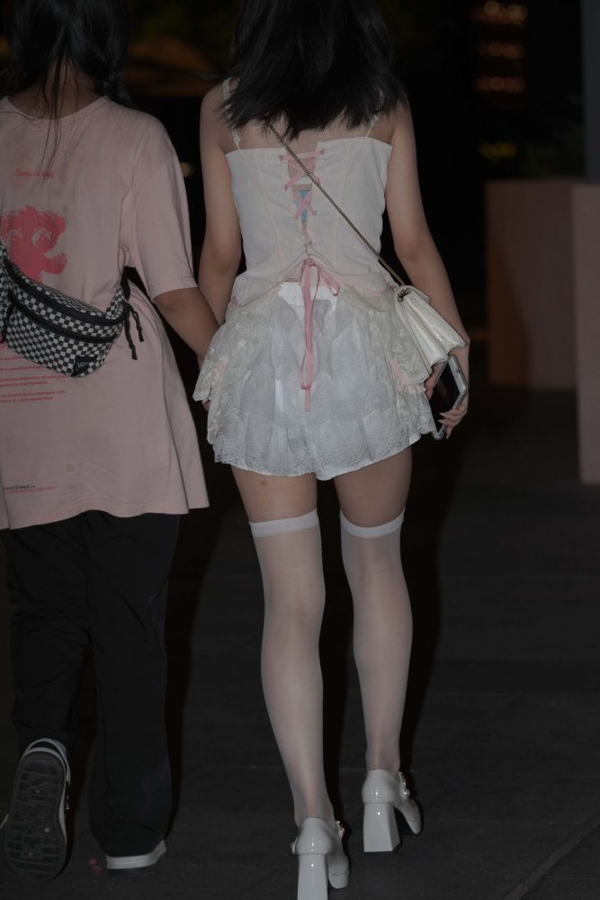 正在逛街的粉色连衣裙妹子【76P】YA6443-玉兔阁