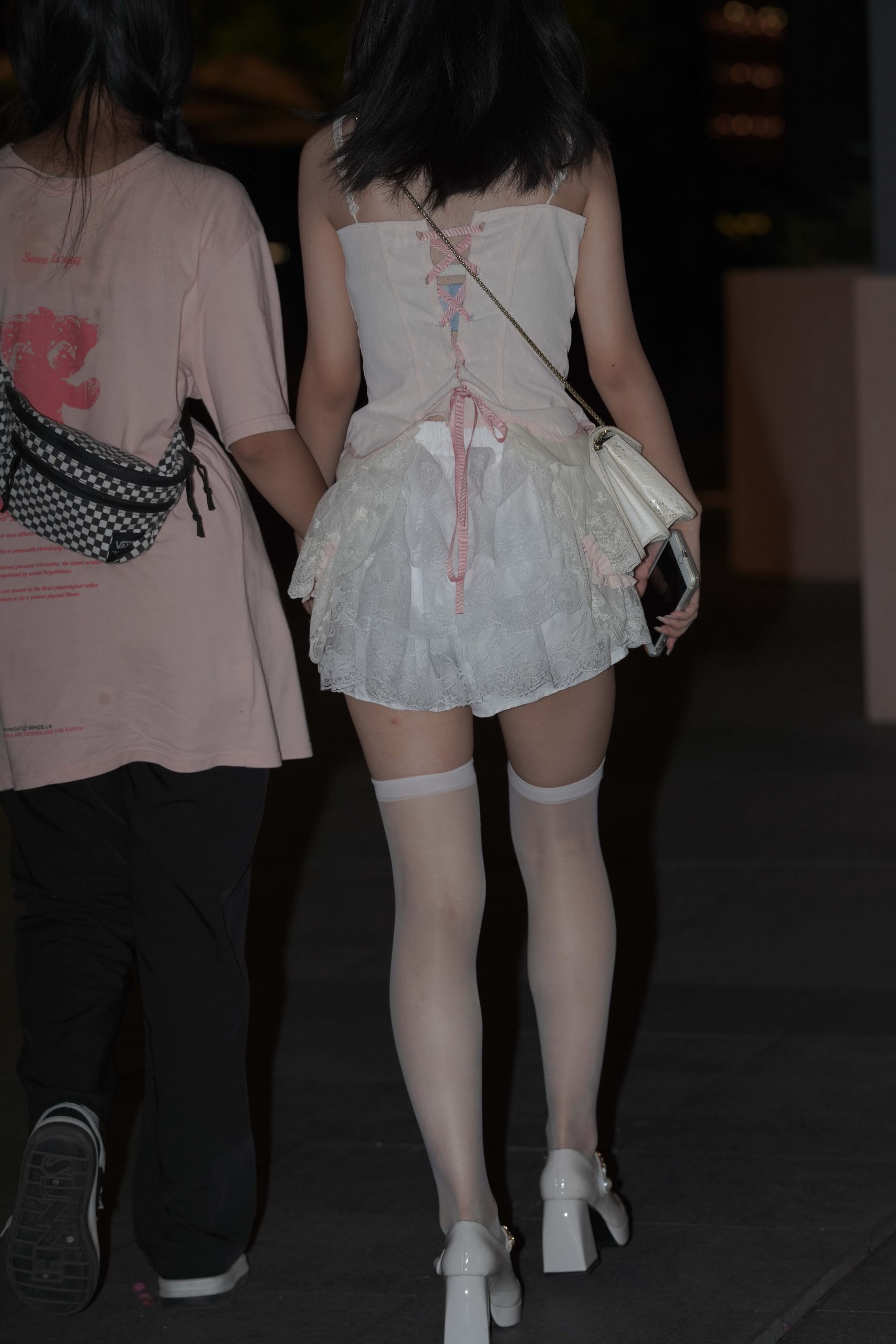 图片[3]-正在逛街的粉色连衣裙妹子【76P】YA6443-玉兔阁