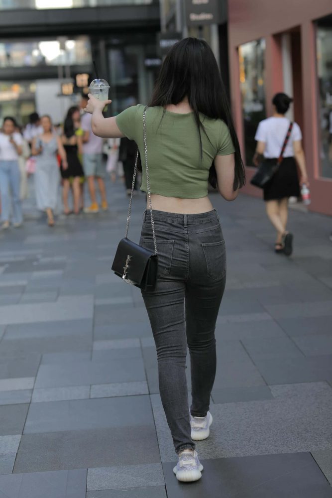 甜美靓丽牛仔裤女孩 【106P】J4144-玉兔阁