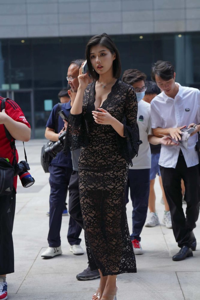 穿黑色透明长裙的姑娘【175P】J8257-玉兔阁