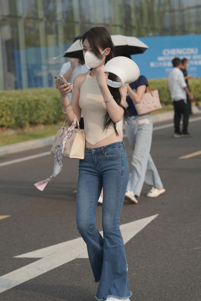 清纯喇叭牛仔裤女孩 【79P】J3591-玉兔阁