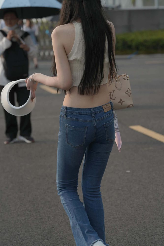 清纯喇叭牛仔裤女孩 【79P】J3591-玉兔阁