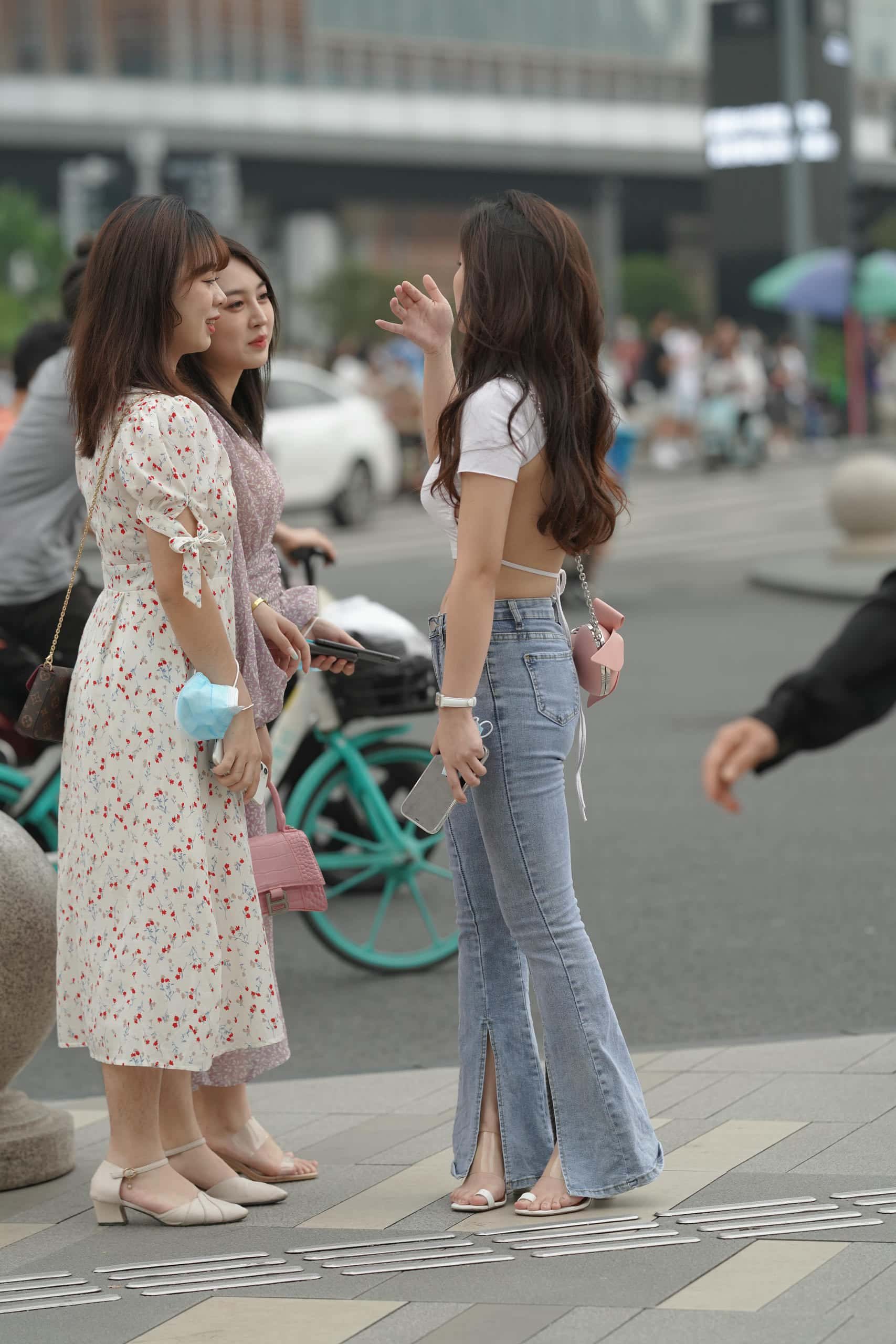 图片[5]-爱笑的蓝色紧身牛仔裤妹子【137P】P0220-玉兔阁